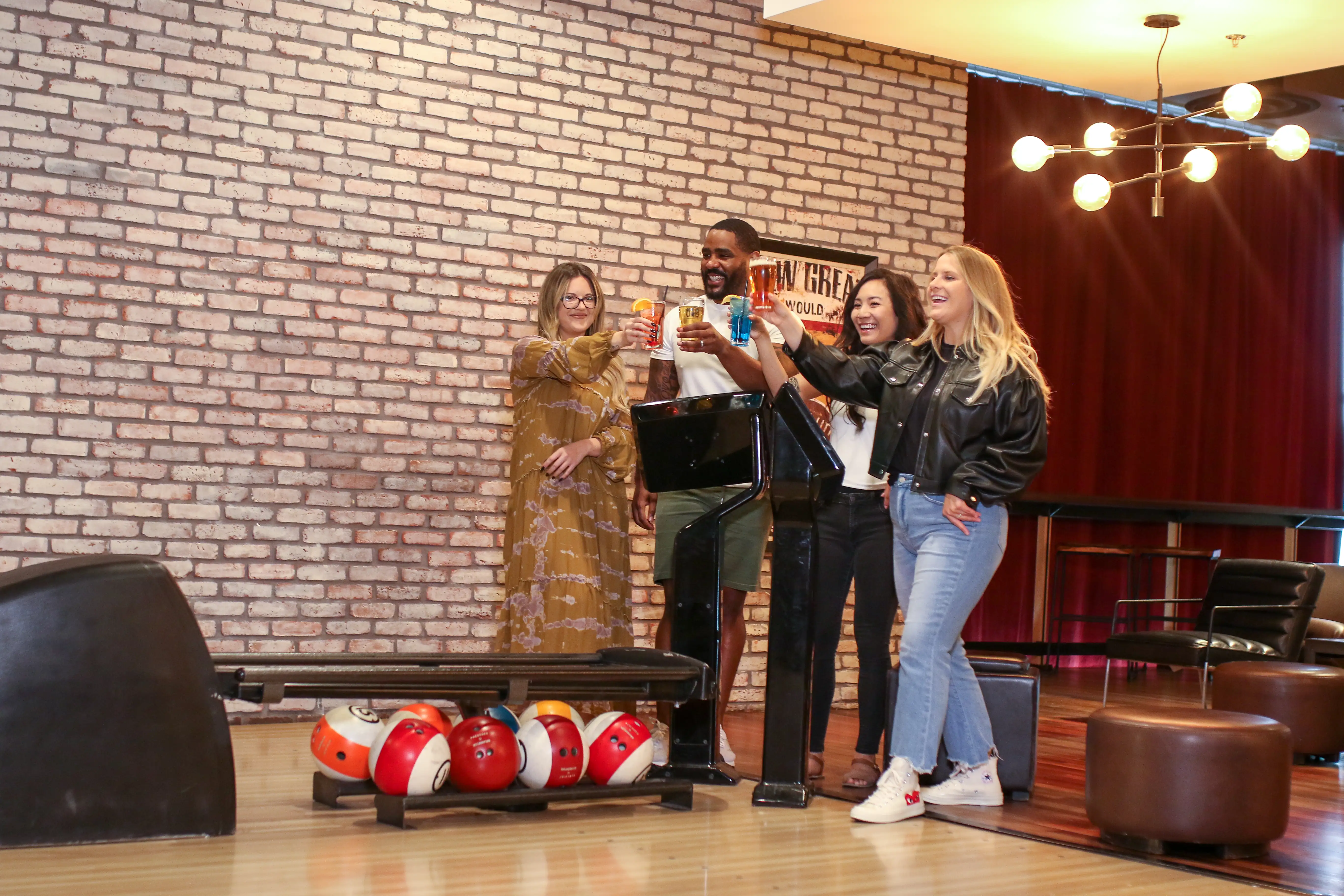 Energetic bowling action at 810